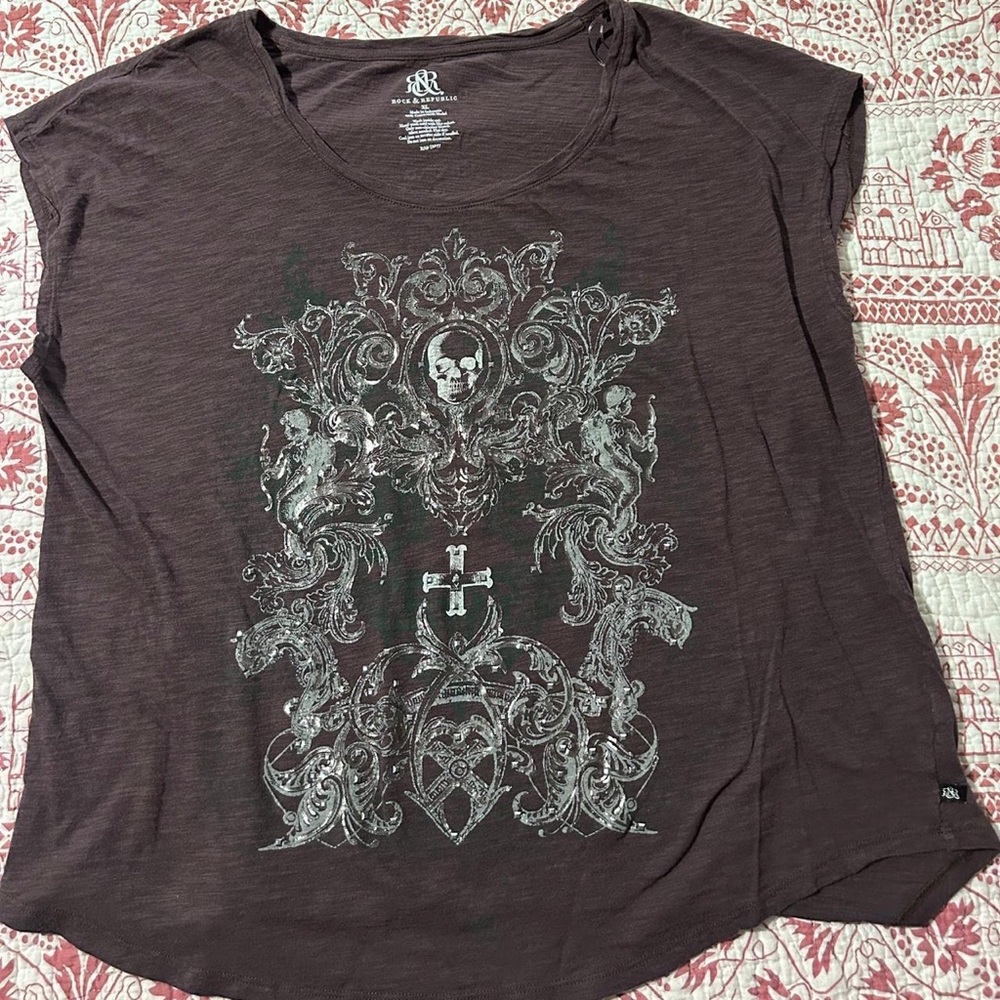 Rock & Republic Dark Brown Graphic Tee